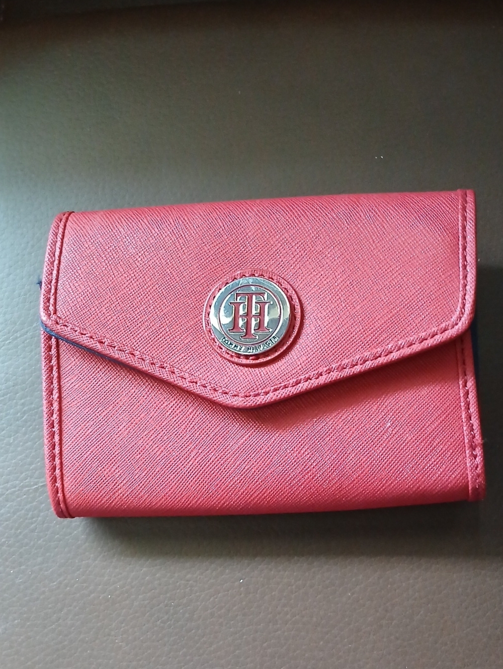 Tommy Hilfiger Red Envelope Wallet with Logo Medallion